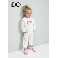 WHITE JOGGING SUIT HUGS